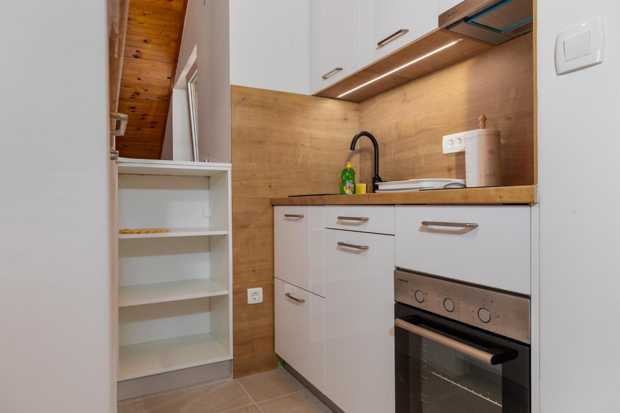 Apartments And Rooms Spiro Mimice Exterior foto